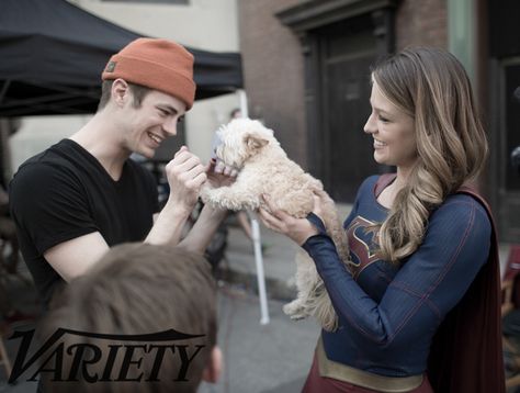 Supergirl Crossover, Flash Funny, Supergirl Superman, Supergirl Tv, Melissa Supergirl, The Flash Grant Gustin, Dc Tv Shows, Comics Anime, Supergirl Dc