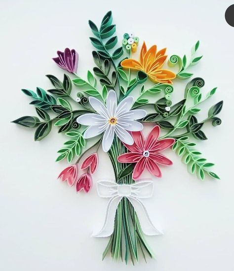 Simple Quilling Ideas, Flower Out Of Paper, Crafts With Paper, Quilling Images, Diy Quilling Crafts, Quilling Flower Designs, Arte Aesthetic, Paper Quilling Tutorial, Paper Quilling For Beginners