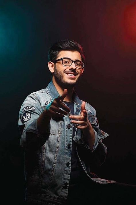 CarryMinati net Worth 2021 Carry Minati Photos, Youtube Pic, Bored Quotes, Ajey Nagar, Carry Minati, Popular Youtubers, Surya Actor, Famous Youtuber, Danish Zehen