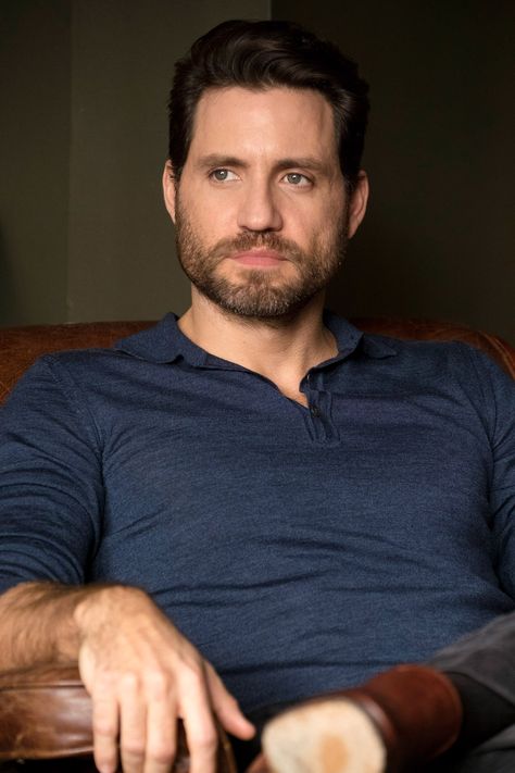 The Girl on the Train (2016) Latino Actors, Edgar Ramirez, Train Movie, Romances Ideas, Girl Train, Movin On, Dream Husband, Actors Male, On The Train