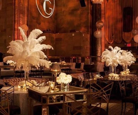 Great Gatsby Prom Theme, Great Gatsby Decorations, Great Gatsby Prom, Gatsby Event, Gatsby Gala, Bar Deco, Colin Cowie Wedding, Colin Cowie, Gatsby Wedding Theme