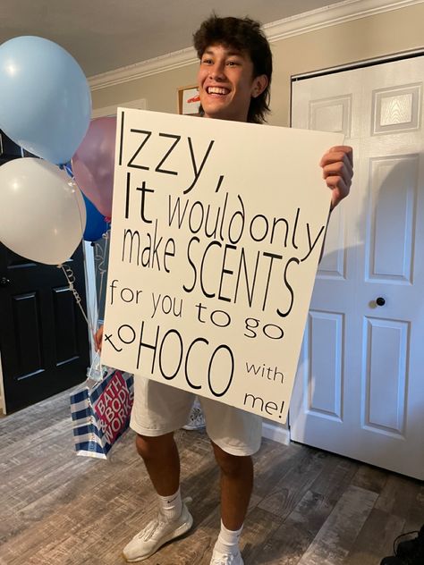 Bath And Body Works Hoco Proposal, Cute Ways To Ask Your Bestie To Hoco, Home Coming Ideas High School Asking, Hoco Date Poster Ideas, Cute Ways To Be Asked To Homecoming, How To Answer A Date To Homecoming, Cute Unique Hoco Proposals, Gymnastics Hoco Proposals, Homecoming Dance Signs