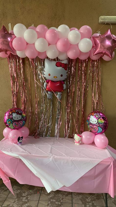 Diy Hello Kitty Birthday Party Ideas, Hello Kitty Backdrop, Hello Kitty Birthday Decorations, Ideas Para Decorar Una Fiesta, Bolo Da Hello Kitty, Sanrio Birthday, Hello Kitty Birthday Theme, Hello Kitty Theme Party, 18th Birthday Party Themes