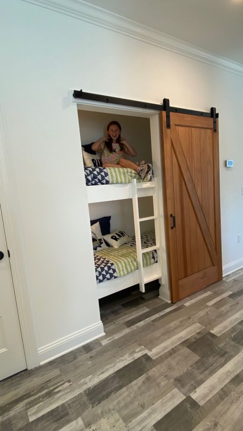 Bunk Beds Behind Barn Doors, Closet Bunk Beds, Bunk Cabin, Bunkhouse Cabin, Bed Cubby, Tiny House Room, Murphy Bunk Beds, Bunk Bed Rooms, Custom Bunk Beds