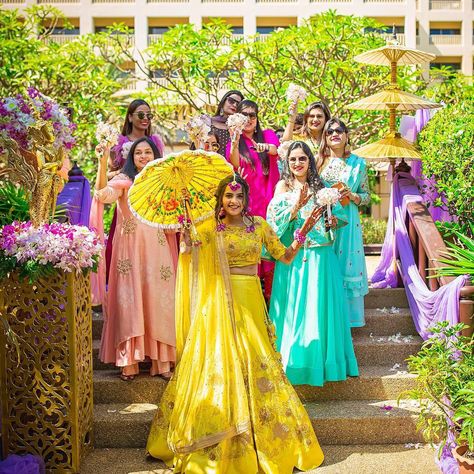 Haldi Entry, Bridal Entry Ideas, Bangkok Wedding, Bridal Entry, Girls Squad, Bride Entry, Urban Wedding Venue, Entry Ideas, Mehndi Ceremony