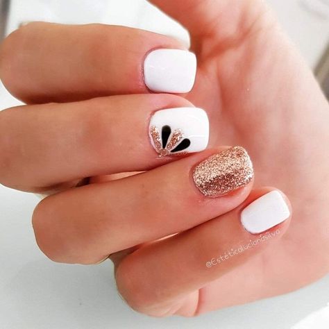 Corner Flower Nail Design, Simple Acrylic Nails, Cute Gel Nails, Shellac Nails, Dipped Nails, Chic Nails, Nail Manicure, Trendy Nails, Diy Nails