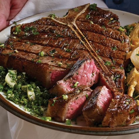 Steakology 101: T-Bone Basics Cooking T Bone Steak, Flank Steak Chimichurri, Beef Loin, Steak Grill, Omaha Steaks, Grilled Flank Steak, T Bone Steak, Recipes Beef, Grilled Potatoes