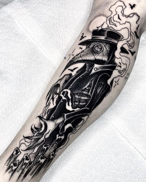 Scary Tattoo Ideas, Doctor Tattoo, Dragon Tattoo Back Piece, Tarot Tattoo, Knuckle Tattoos, Dragon Sleeve Tattoos, Scary Tattoos, Body Suit Tattoo, Gothic Tattoo