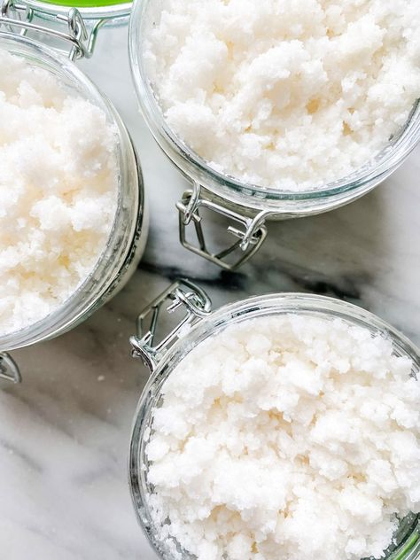 Moisturizing Hand Scrub for Gardener's in jars All Natural Face Scrub, Gardeners Hand Scrub Diy, Hand Sugar Scrub Diy, Herbal Body Scrub, Herbal Scrub, Hand Scrub Recipe, Gardeners Hand Scrub, Hand Scrub Diy, Lemon Sugar Scrub