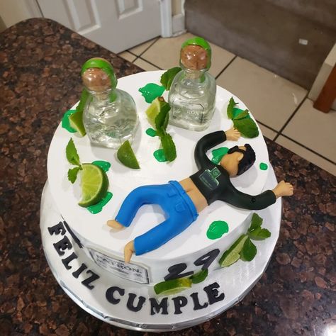 Birthday Cakes For Men Alcohol, Alcohol Cake Ideas For Men, Alcohol Birthday Cake For Men Drinks, Modelo Cake Beer, Corona Cake Beer, Jello Cake, Michelada, 21st Birthday Cakes, Dad Birthday