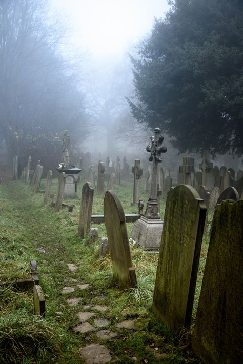 https://flic.kr/p/P9bQEe | London - Hampstead Parish Burial Ground Old Cemetery, Goth Gifts, Cemetery Statues, How To Impress, Cemetery Headstones, Old Cemeteries, Cemetery Art, Southern Gothic, Goth Girl