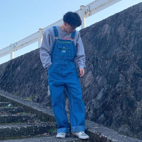 Green Overalls Men, Blue Overalls Outfit Men, Overalls Men Outfits, Guys In Overalls, Mens Dungarees Outfit, Men’s Overalls, Men’s Overalls Outfit, Overall Winter Outfit, Dungarees Outfit Men