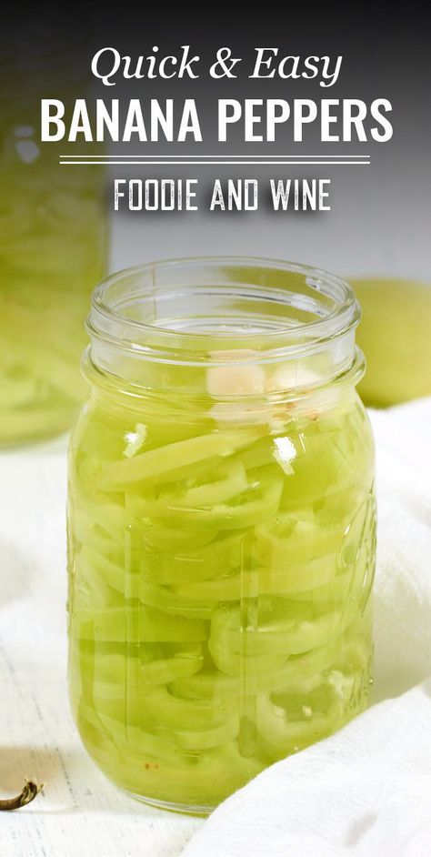 Easy Pickled Banana Peppers, Pickled Banana Peppers Recipe, Pickle Banana Peppers Recipe, Canned Peppers, Banana Peppers Recipe, Pickled Peppers Recipe, How To Pickle Peppers, Pickled Sweet Peppers, Pickled Pepper Recipe