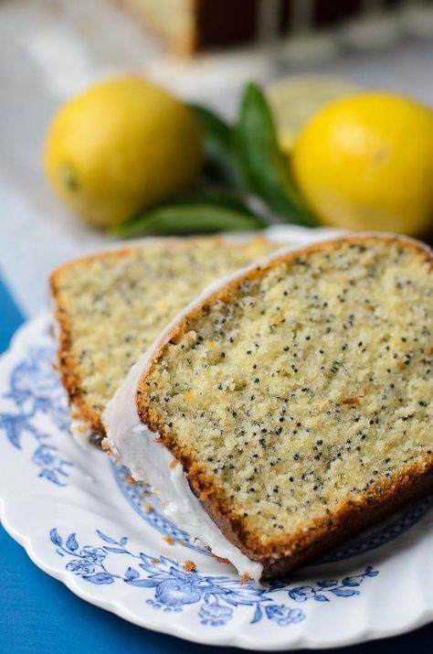 Easy Lemon Poppy Seed Cake, Lemon Poppyseed Cake Recipe, Poppy Seed Loaf, Lemon Poppy Seed Loaf, Poppy Seed Cake Recipe, Lemon Poppy Seed Bread, Seed Loaf, Lemon Poppy Seed Cake, Cake Citron