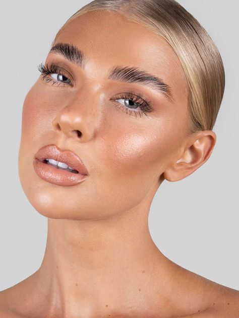 Free Shipping Over $75 - Stage 1.0 - SCULPT Brow Sculpt allows you to shape and set hairs in place. The unique formula and versatile applicators will create the perfect Brow Sculpt, Bronze Makeup Look, Bronze Makeup, Brow Wax, Brow Pomade, Glowing Makeup, Perfect Brows, Glowy Makeup, Brow Gel