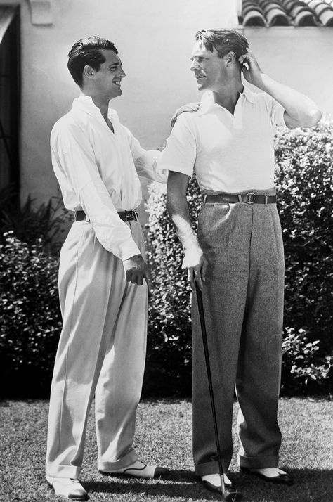 terrysmalloy: Cary Grant and Randolph Scott at their Malibu home, 1935. Cary Grant Randolph Scott, Randolph Scott, Stars D'hollywood, Movie Actors, Errol Flynn, Hollywood Photo, Hollywood Men, Katharine Hepburn, Cary Grant