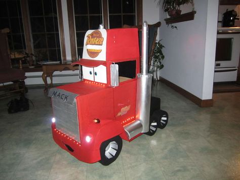 Picture of Jack as Mack Kids Car Garage, Cars Halloween Costume, Truck Costume, Wheelchair Costumes, Birthday Movie, Car Costume, Easy Halloween Costumes Kids, Cars Birthday Party Decorations, Truck Diy