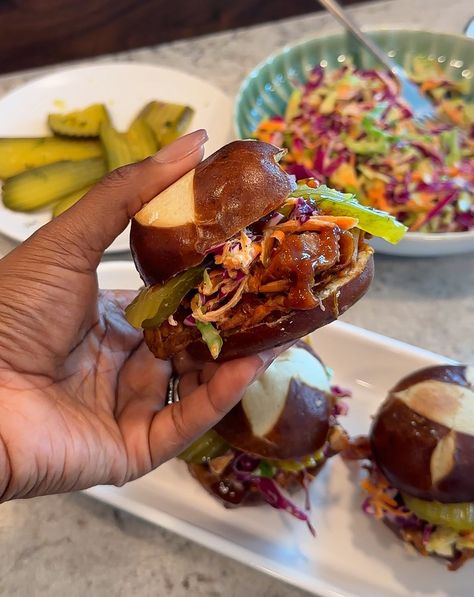 Healthy Sliders, Jackfruit Sliders, Olive Oil For Cooking, Bbq Pulled Jackfruit, Pulled Jackfruit, Bbq Sliders, Canned Jackfruit, Complete Meals, Bbq Jackfruit