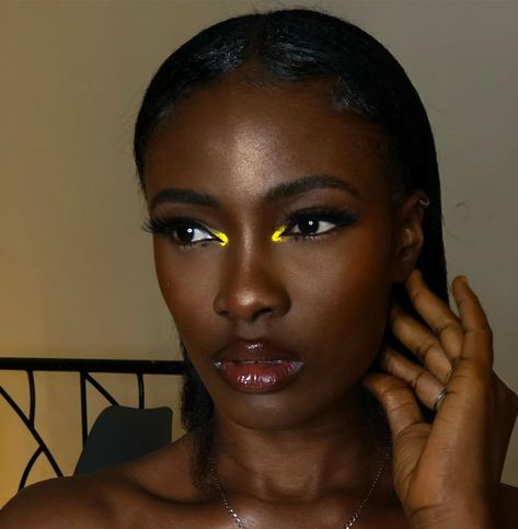 Abuja Bridal Makeup Artist on Instagram: “What other color looks nice on Dark skin than YELLOW💛💛💛💛💛💛💛 ? I will wait no honestly I’m waiting for color suggestions  Sometimes a Pop of…” Yellow And Silver Makeup, Yellow Makeup Black Women, Yellow Eye Makeup Dark Skin, Black And Gold Eye Makeup Dark Skin, Yellow Dramatic Eye Makeup, Black Makeup Looks, I Will Wait, Yellow Makeup, Bright Makeup