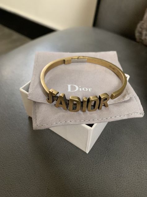 Christian Dior j’adior gold bangle bracelet for Sale in Oklahoma City, OK - OfferUp. #gold #rings #jewelry #fashion #ring #silver #luxury #diamonds #beautiful #earrings #bracelets #style #accessories #necklace #wedding #diamond Brands Jewelry, Estilo Kardashian, Dior Earrings, Earrings Aesthetic, Luxury Belts, Dior Jewelry, Dope Jewelry, Gold Bangles Design, Gold Bangle Bracelet