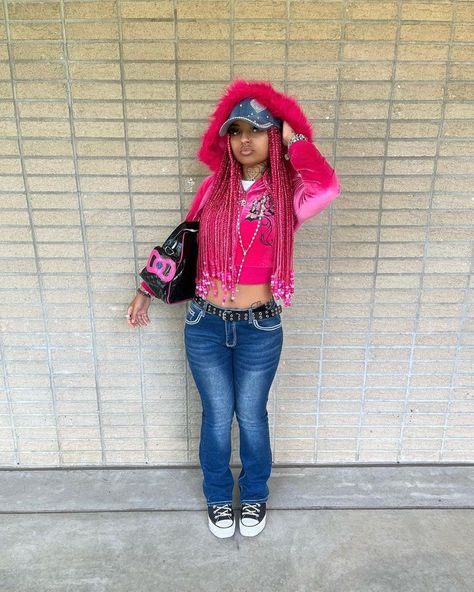 Pink Grunge Outfits, Mcbling Fits, 2000s Rave Fashion, Mcbling Outfits, Cute Y2k Outfits, 2000 Outfits, Weird Girl, Emo Fits, Pink Feminine