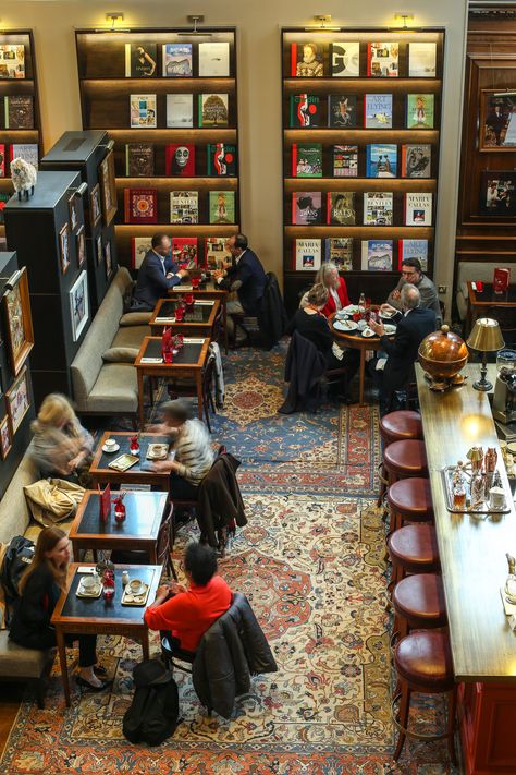 Art Cafe Interior, Book Cafe Ideas, Bookshop Design, Bookstore Coffee Shop, Designer Coffee Table Books, Art Deco Cafe, Culture Cafe, Bookshop Café, Designer Coffee Table