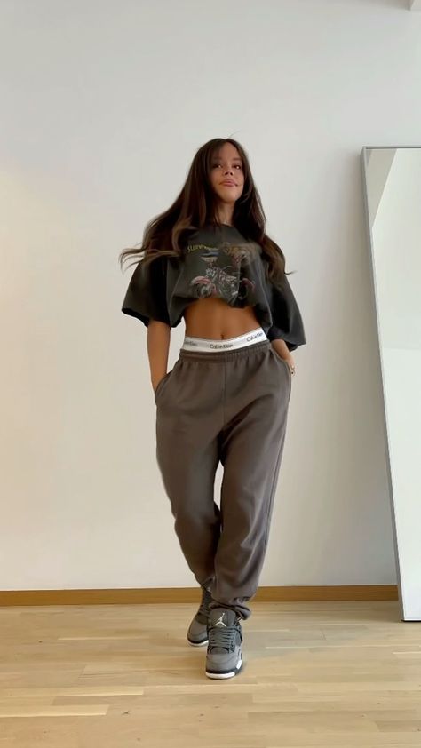 paulineantxo on Instagram: outfits of the week @fashionnova #fashionnovapartner Jordan 4 Cool Grey Outfit, Jordan 4 Outfits, Jordan 4 Cool Grey, Jordan 4 Outfit, Trendy Outfits Edgy, Germany Trip, Outfits Of The Week, Grey Jordans, Outfits Edgy