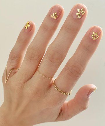 Gold Nail Art, Gold Nail, Spring Nail Art, Simple Nail Designs, Bridal Nails, Nail Art Inspiration, Gold Nails, Nail Decorations, Nail Trends