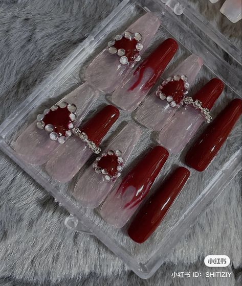 Korean Nail Art Aesthetic Red, Japanese Red Nails, Dark Feminine Acrylic Nails, Xiaohongshu Nails Red, Red Nails Aesthetic Dark, Red Nails Korean, Dark Core Nails, Korean Nail Art Red, Dark Korean Nails