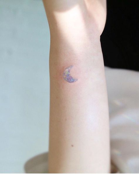 Opal Tattoo, Jewel Tattoo, Aesthetic Tattoo, Dream Tattoos, Foot Tattoo, Dope Tattoos, Little Tattoos, Small Tattoo, Minimal Tattoo