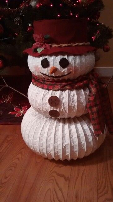 Dryer Vent Snowman, Snowman Topiary, Diy Snowman Crafts, Dryer Hose, Crafts Snowman, Christmas Crafts Snowman, Dryer Vent Hose, Snowman Ideas, Snowman Crafts Diy