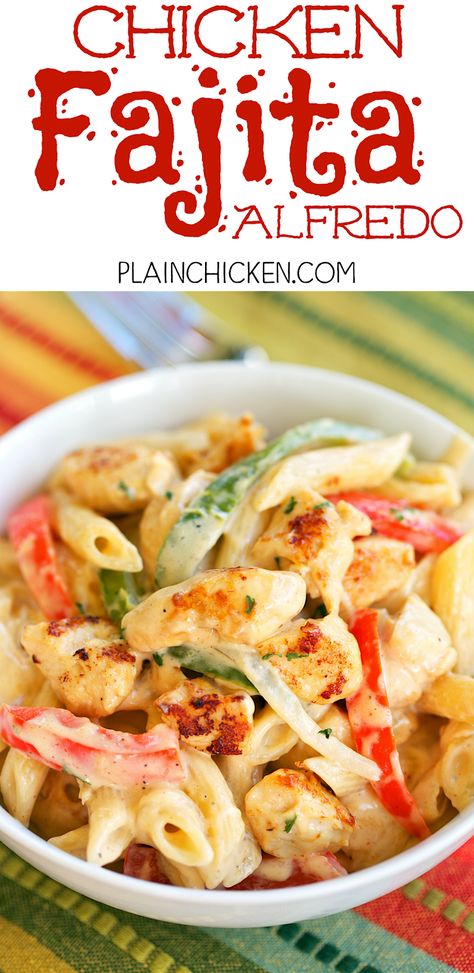 Chicken Fajita Alfredo - ready in 15 minutes! All the flavors of fajitas tossed with pasta and an easy homemade Alfredo sauce. Chicken onion, bell pepper, fajita seasoning, heavy cream, pasta and parmesan cheese. Everyone loved this! It has already been requested for dinner again! No prep and ready in 15 minutes. GREAT weeknight meal! Chicken Alfredo Sauce Recipe Easy, Heavy Cream Pasta, Chicken Alfredo Sauce Recipe, Easy Homemade Alfredo, Easy Alfredo, Alfredo Chicken, Alfredo Sauce Recipe Easy, Chicken Fajita Pasta, Homemade Fajita Seasoning