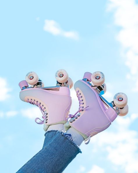 Chaya Skates on Instagram: "The Chaya Melrose Deluxe Pastel roller skate with superior comfort. This great fitting vegan boot is candy for your eyes thanks to the…" Quad Aesthetic, Roller Skates Aesthetic, Skates Aesthetic, Roller Skates Workout, Roller Quad, Skate Aesthetic, Skating Aesthetic, Carter Family, Quad Skates