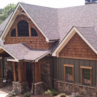 Gorgeous Shake Siding Rustic House Exterior, Exterior House Siding, Lake Houses Exterior, Cedar Shakes, Cabin Exterior, Lots Of Windows, Mountain House Plans, Lake House Plans, Traditional Exterior