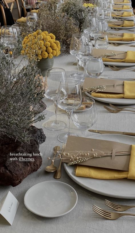 H&m Table Setting, Athena Calderone Table Setting, Matchmaker Wedding Chair, Masculine Flowers, Masculine Party, Tableware Inspiration, Table Scaping, Eden Garden, Table Wear