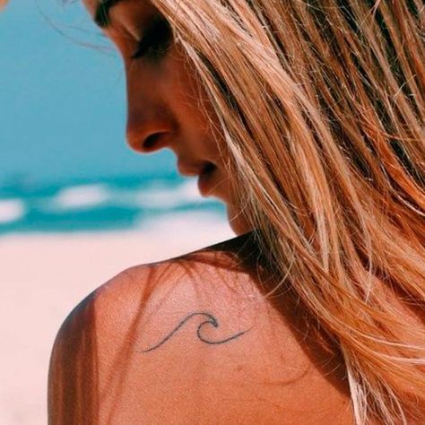 Romantic Tattoo, Wave Tattoo, Ocean Tattoos, Tattoos For Lovers, Small Meaningful Tattoos, Waves Tattoo, Disney Tattoos, Trendy Tattoos, Small Tattoo