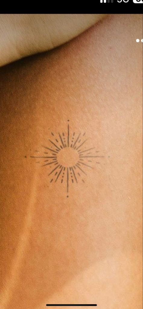 Cleo Sol Tattoo, Sun Tattoo Neck, Golden Hour Tattoo, Sun Burst Tattoo, Tattoo 2024, Tiny Tats, Sun Tattoos, Sun Tattoo, Tattoos Ideas