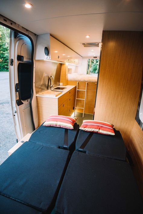 4 Birth Campervan Conversion, Prius Camping, Caravan Conversion, Minivan Camper Conversion, Bus Living, Sprinter Van Conversion, Sprinter Camper, Red Earth, Build A Camper Van