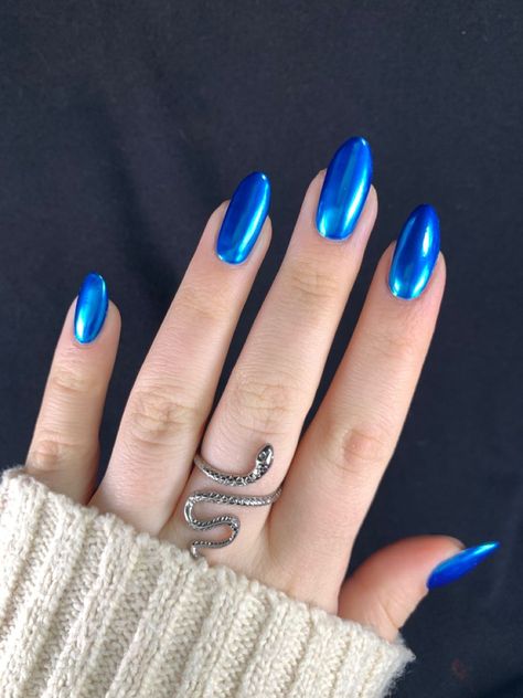 Blue chrome nails Acrylic Nails Blue Chrome, Blue Nails Crome, Blue Crome Nails Acrylic, Chrome Nails Short Square, Blue Chrome Nails Short, Blue Chrome Acrylic Nails, Color Chrome Nails, Blue Nails With Chrome, Royal Blue Chrome Nails