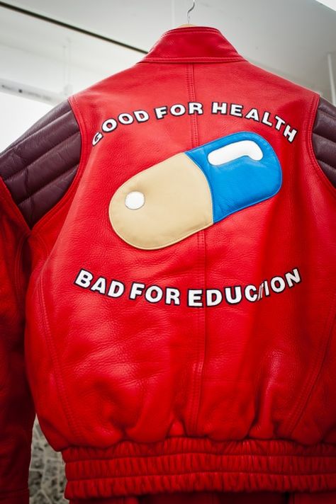 kaneda jacket good for health bad for education Akira Pill, Kaneda Jacket, Shotaro Kaneda, Katsuhiro Otomo, Never Never, Task To Do, Halloween Inspo, Geek Chic, Animal Fashion