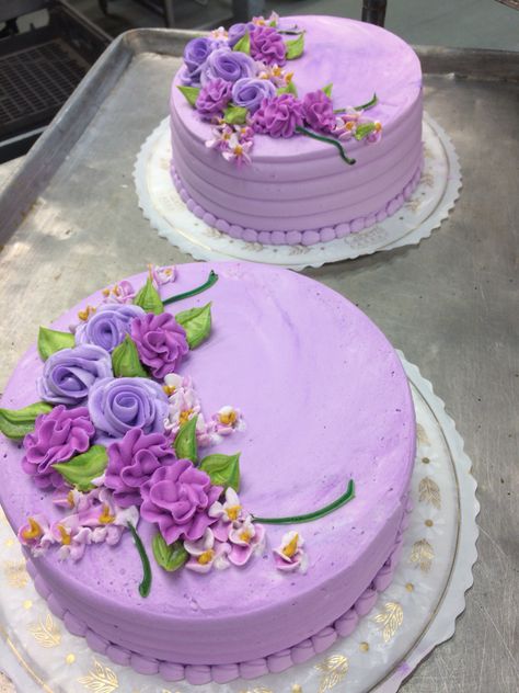 Purple Decorated Cakes, Small Purple Cake, Purple Sheet Cake Ideas, Cakes With Purple Flowers, Purple Sheet Cake, Purple Cake Ideas Birthday Simple, Purple Flower Cake, Spring Cake Designs, Dq Cake