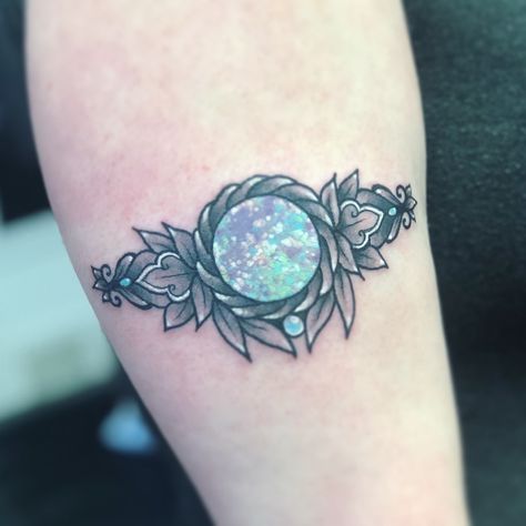 Cynthia Finch on Instagram: “I don’t get to do a lot of opal gems, but I got asked for one recently and it reminded me of one of the one I did maybe a year or so ago…” Opal Gem Tattoo, Opal Tattoo Ideas, Opal Tattoo Design, Gem Tattoo Design, Opal Tattoo, Boo Tattoo, Sarah Tattoo, Gem Tattoo, Key Tattoo