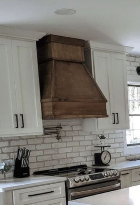 Oven Hood Farmhouse, Stained Hood Vent, Wood Hoods Over Stoves, Stove Hood Ideas Diy, Hood Vents Kitchen Wood, Stained Vent Hood, Wooden Kitchen Hood, Wood Range Hood Cover, Stove Wall