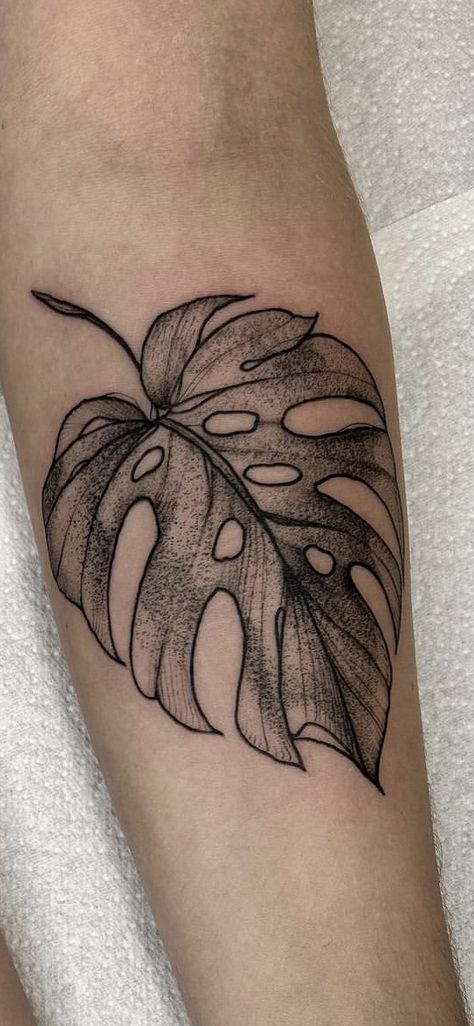 Spooky Plant Tattoo, Spider Plant Tattoo, Alocasia Tattoo, Spooky Plant, Spider Plant, Plant Tattoo, Tattoo Black, Tattoo Ideas, Temple