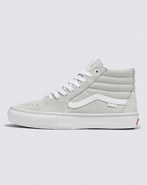 Skate Sk8-Hi Shoe Vans Shoes High Tops, Hightop Vans, Shoes High Tops, Vans High Tops, Long Skate, Sk8 Hi Vans, Polygon Modeling, Grey Vans, Vans Hi