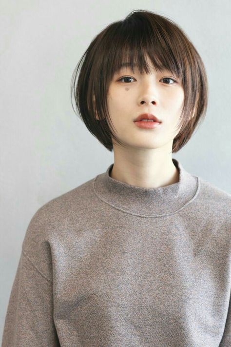 Japanese Short Hair, Shot Hair, Short Sassy Haircuts, Korean Short Hair, Asian Short Hair, Hairstyles For, Kids Makeup, Shot Hair Styles, Japanese Hairstyle