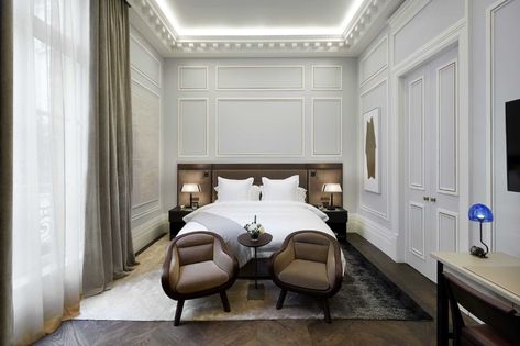 Parisian Hotel Room, Boutique Hotel Bedroom, Private Mansion, Parisian Hotel, Hotels In Paris, Paris Luxury, Most Luxurious Hotels, Bedroom Bliss, Hotel Bedroom