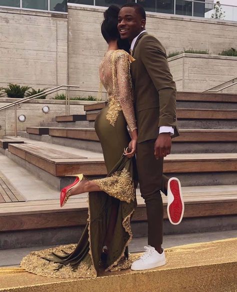 Olive Green Prom Suit, Brown Prom Suits For Black Men, Brown Prom Suit, Couple Prom Outfits, Olive Green Prom Dress, Brown Prom Dress, Couples Prom, Couple Prom, Prom Couples