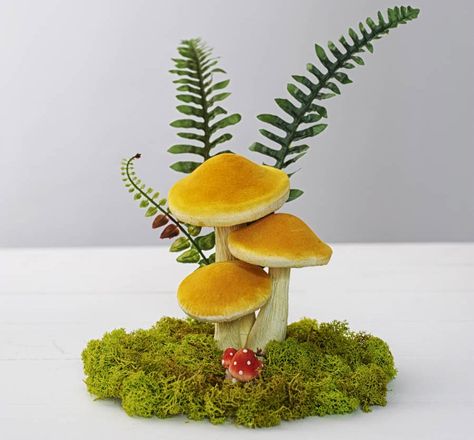 Mushroom wedding centrepieces Forest Sweetheart Table, Wedding Mushroom, Woodland Wedding Favors, Shrek Wedding, Woodland Themed Wedding, Woodland Table, Woodland Wedding Venues, Woodland Theme Wedding, Woodland Wedding Invitations