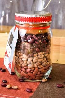 Oktoberfest Crafts, Jar Soups, Hobo Meals, Pantry Mixes, Jar Soup, Chili Bean Soup, Mason Jar Soup, Mason Jar Mixes, Dehydrated Meals